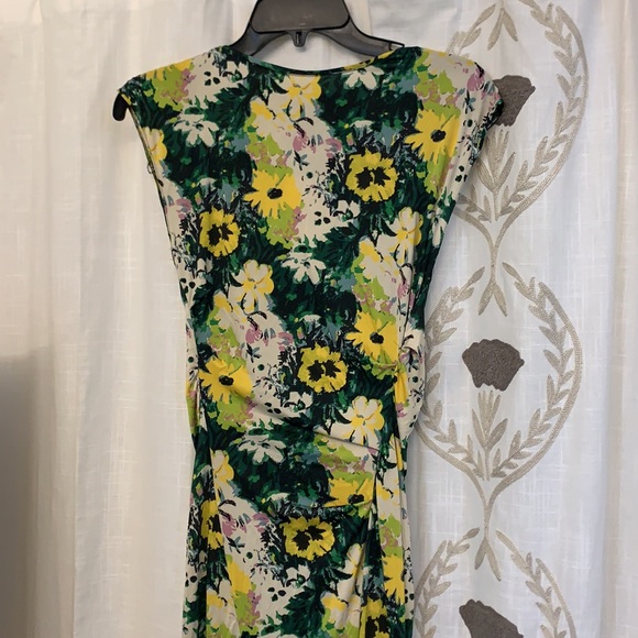 Zara Midi Floral Dress - Picture 2 of 2